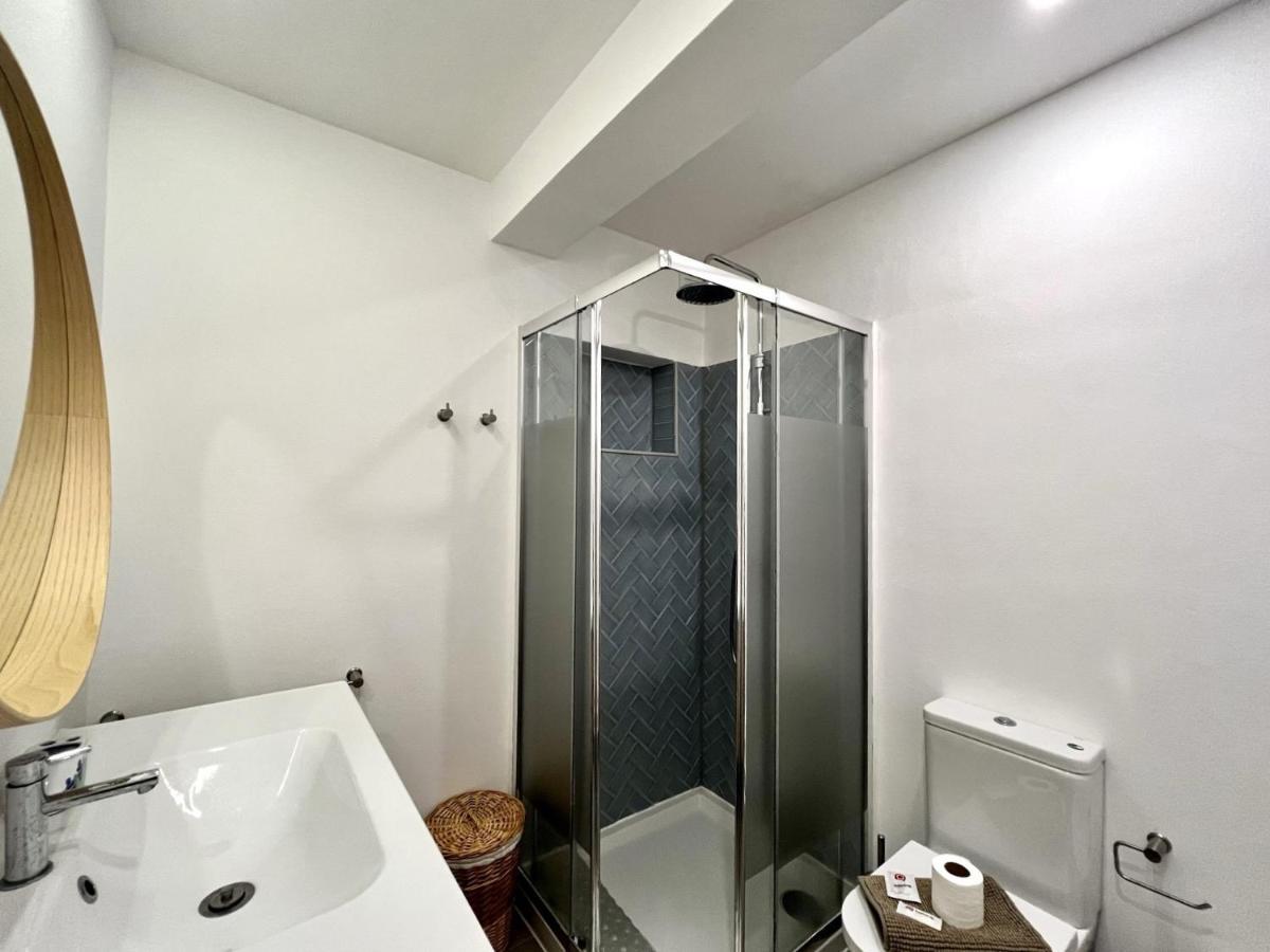 Ocean Breeze By Homing * Lagos
