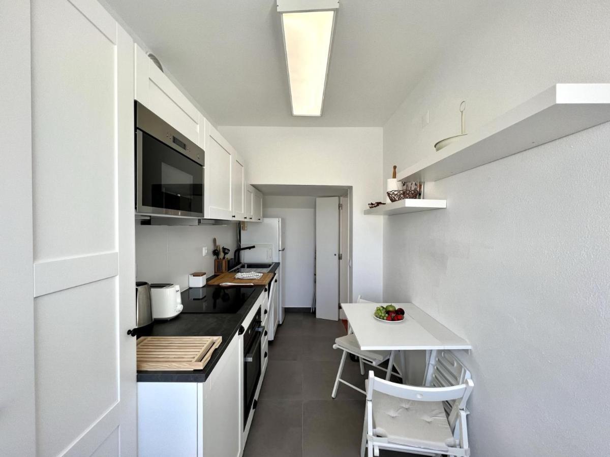 Ocean Breeze By Homing * Lagos